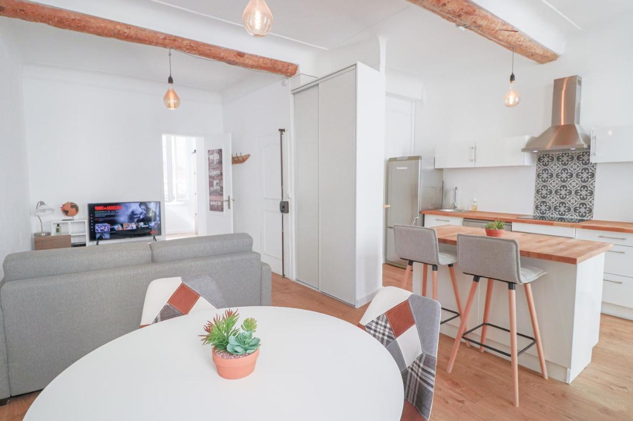 Stylish Apartment In The Old Town, With Ac. Antibes Esterno foto